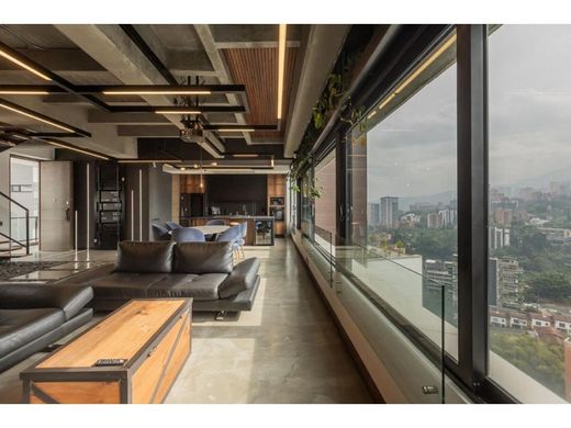 Piso / Apartamento en Medellín, Departamento de Antioquia