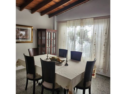 Πολυτελή κατοικία σε Μεδεγίν, Medellín