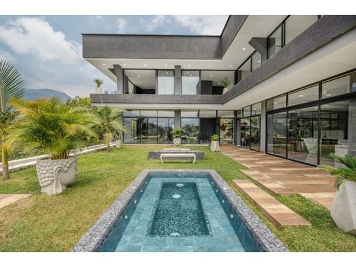 Farmhouse in Copacabana, Departamento de Antioquia