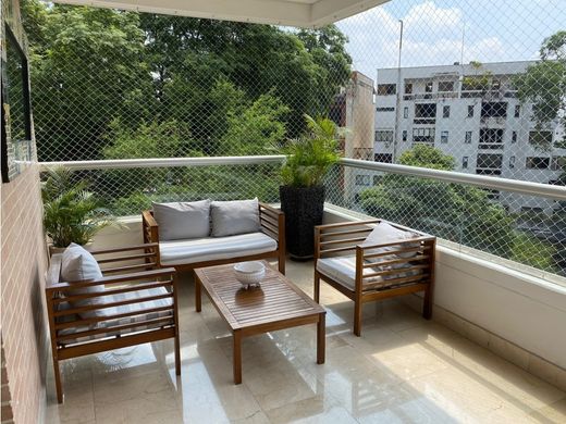 Cali, Departamento del Valle del Caucaのアパートメント