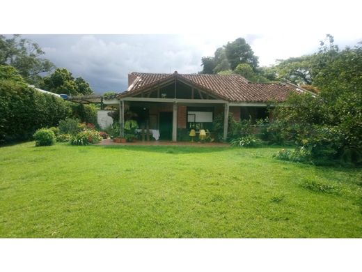 Casale a Cali, Departamento del Valle del Cauca