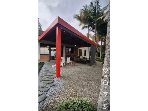 Casa de campo en Envigado, Departamento de Antioquia