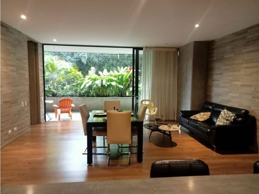Apartment / Etagenwohnung in Medellín, Departamento de Antioquia