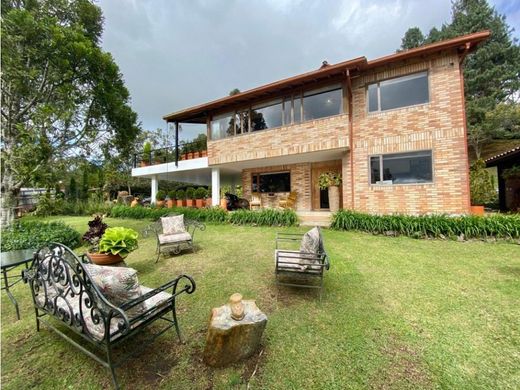 Luxus-Haus in Envigado, Departamento de Antioquia