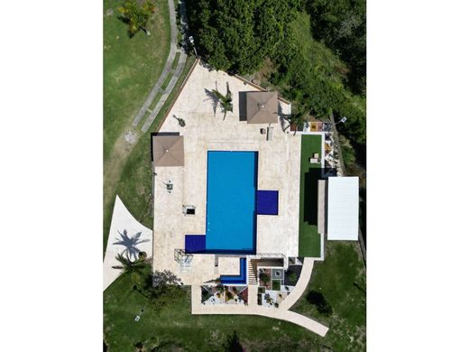 Gutshaus oder Landhaus in Copacabana, Departamento de Antioquia