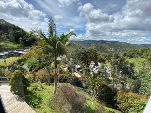 컨트리하우스 / Envigado, Departamento de Antioquia