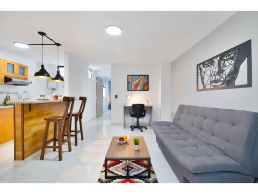 Apartment / Etagenwohnung in Itagüí, Itagui