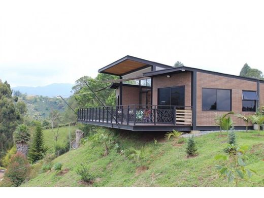 Köy evi Rionegro, Departamento de Antioquia