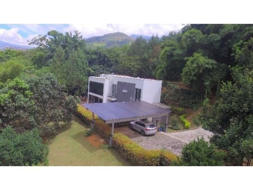 Farmhouse in Copacabana, Departamento de Antioquia
