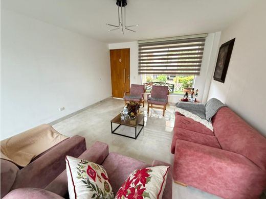 Элитный дом, Сабанета, La Estrella