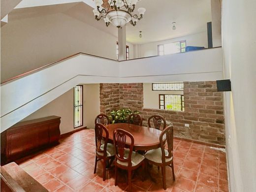 Köy evi Rionegro, Departamento de Antioquia