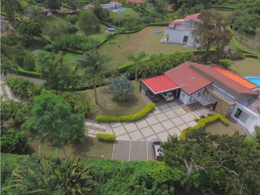 Country House in La Tebaida, Quindío Department