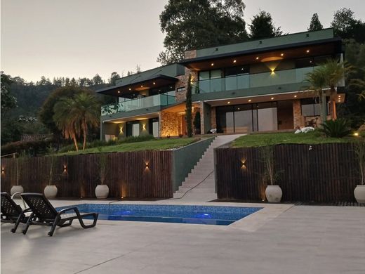 Luksusowy dom w La Ceja, Departamento de Antioquia