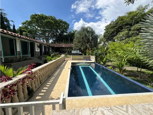 Country House in Armenia, Quindío Department