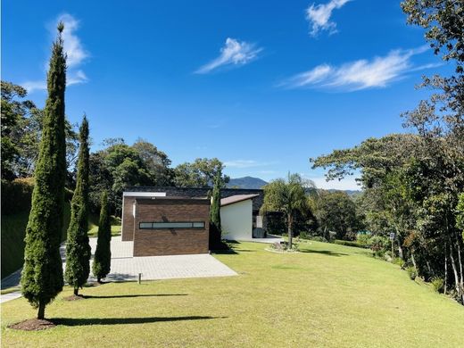 Ρουστίκ ή αγροικία σε La Ceja, Departamento de Antioquia