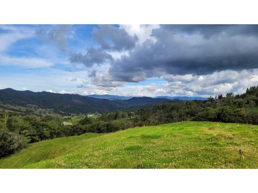 Terreno - Envigado, Departamento de Antioquia