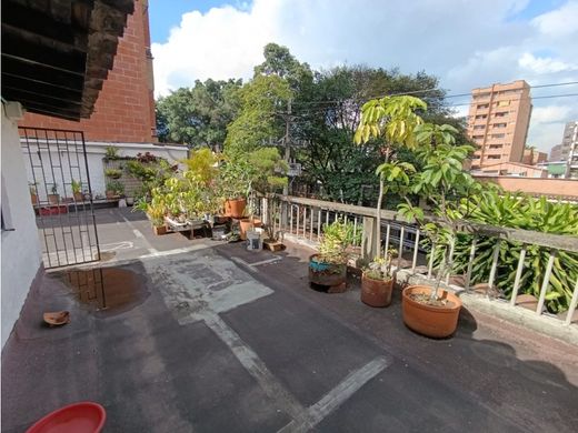 Πολυτελή κατοικία σε Μεδεγίν, Medellín