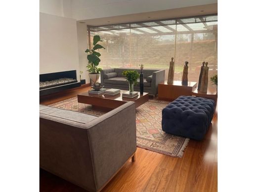 郊区住宅  波哥大, Bogotá  D.C.