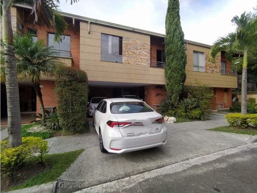 Lüks ev Envigado, Departamento de Antioquia