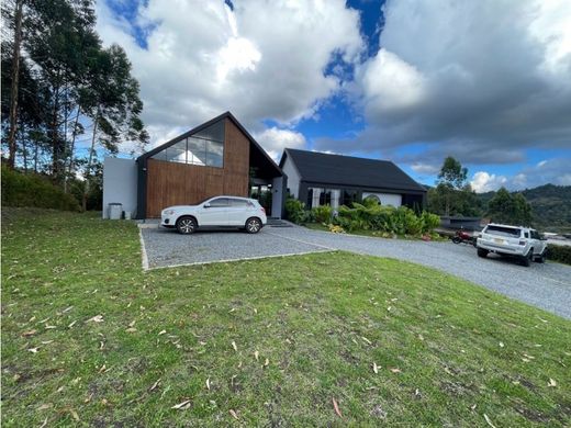 Country House in Retiro, Departamento de Antioquia