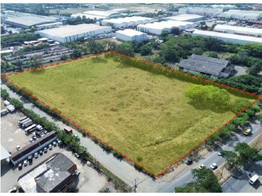 地皮  Yumbo, Departamento del Valle del Cauca