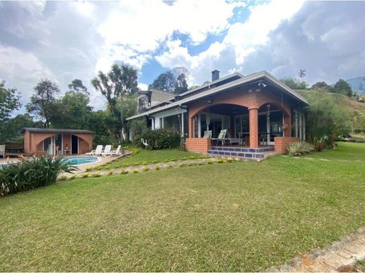 Εξοχική κατοικία σε La Estrella, Departamento de Antioquia