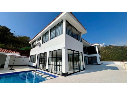 Farmhouse in Medellín, Departamento de Antioquia