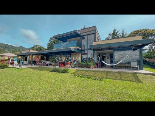 Country House in La Ceja, Departamento de Antioquia