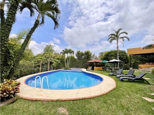 컨트리하우스 / Cali, Departamento del Valle del Cauca