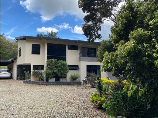 ‏בתים כפריים או חוות ב  La Ceja, Departamento de Antioquia