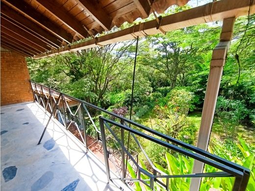 Casa de campo - Yumbo, Departamento del Valle del Cauca
