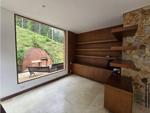 Εξοχική κατοικία σε Μεδεγίν, Medellín