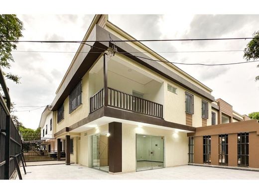 公寓楼  卡利, Cali