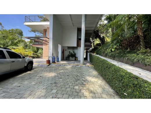 Country House in Envigado, Departamento de Antioquia