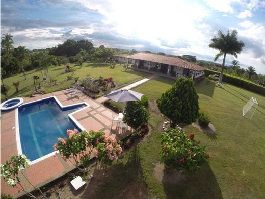 Country House in La Tebaida, Quindío Department