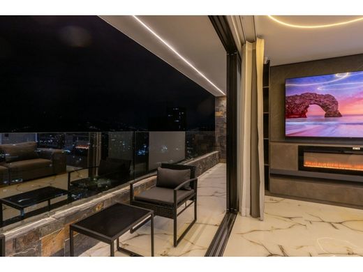 Penthouse à Sabaneta, La Estrella