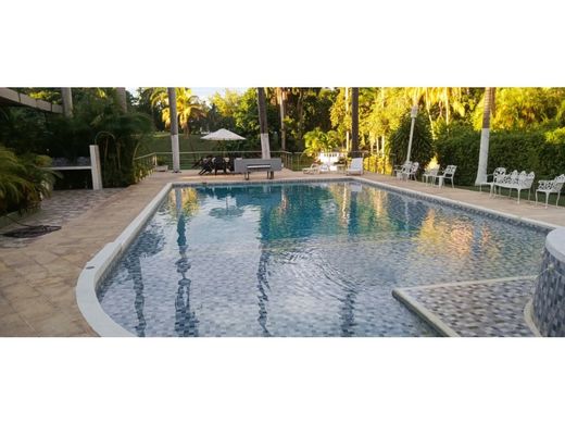 Maison de luxe à Girardot City, Girardot