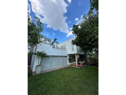Luxury home for sale in Itagüí