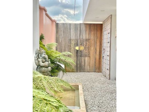 Luxury home in Medellín, Departamento de Antioquia