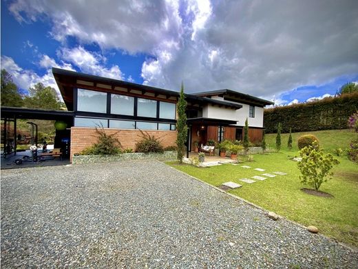 Country House in Envigado, Departamento de Antioquia