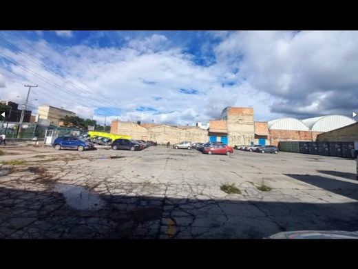 ‏קרקע ב  בוגוטה, Bogotá  D.C.