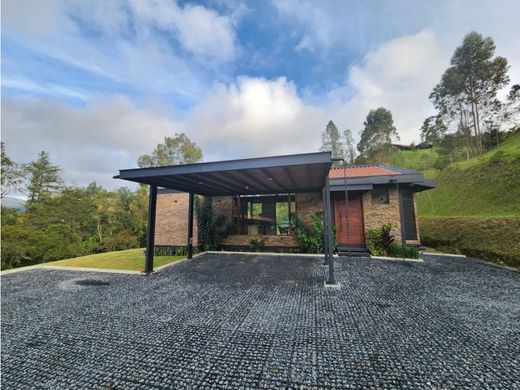 منزل ﻓﻲ Retiro, Departamento de Antioquia