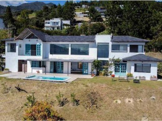 Farmhouse in Bello, Departamento de Antioquia