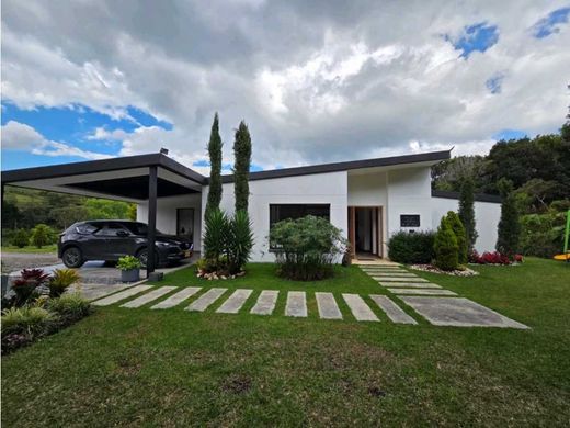 Country House in Retiro, Departamento de Antioquia
