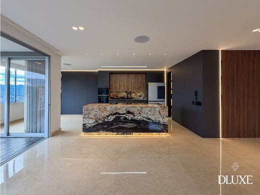Apartment / Etagenwohnung in Medellín, Departamento de Antioquia