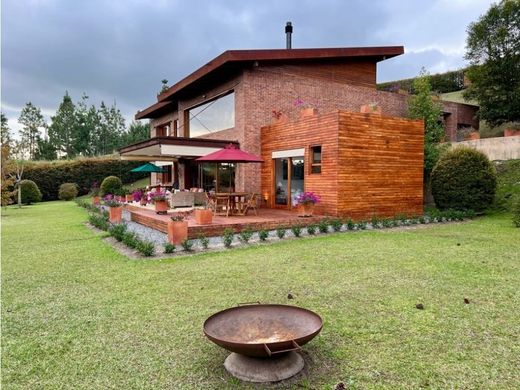 Country House in Retiro, Departamento de Antioquia