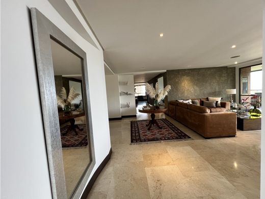 Piso / Apartamento en Medellín, Departamento de Antioquia