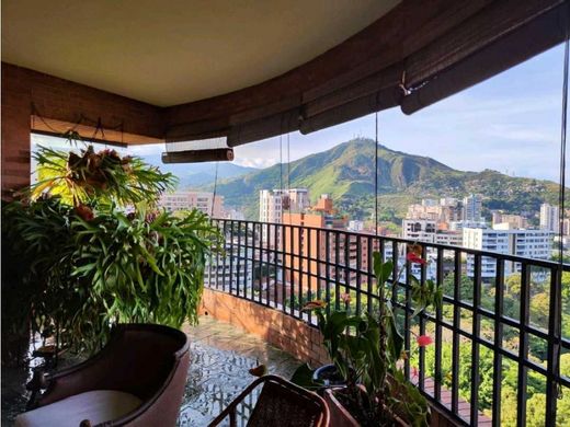 Cali, Departamento del Valle del Caucaのアパートメント