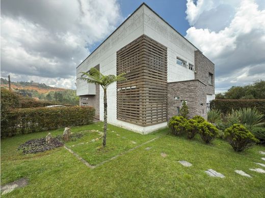 Casa de campo en Envigado, Departamento de Antioquia
