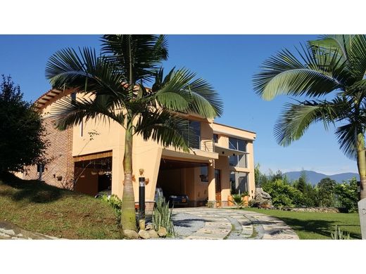 Casa de campo en Envigado, Departamento de Antioquia